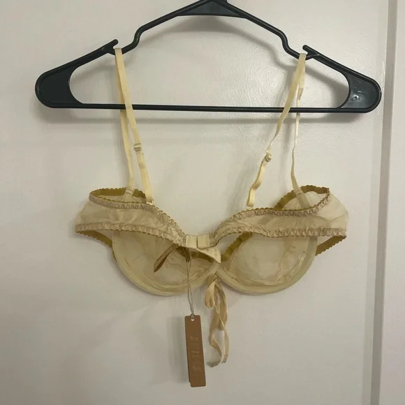 SKIMS NWT Silk Balconette Butter Sheer Bra Lingerie Romantic Coquet - Picture 3 of 7